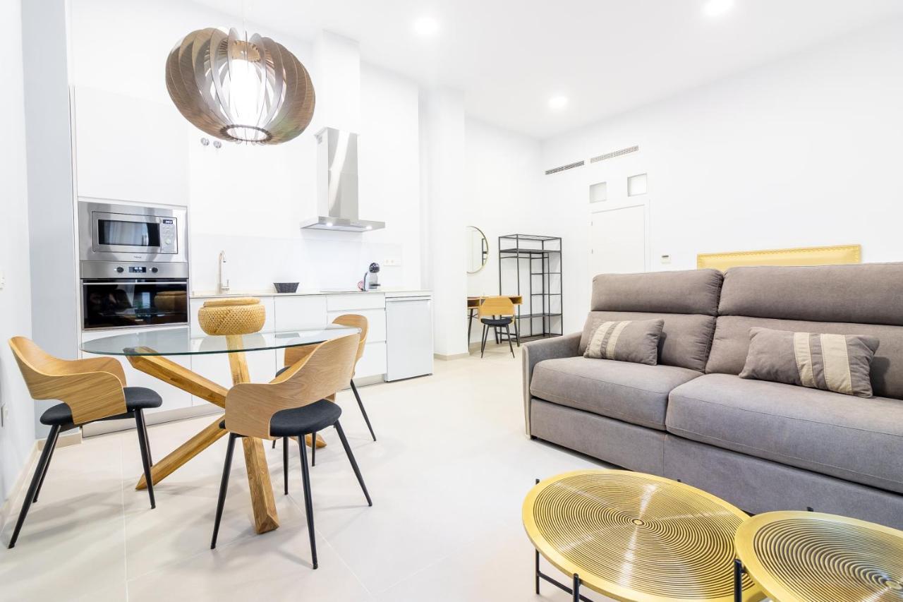 Malaga Center Flat Mariblanca 12 Sun & Terrace Boutique Apartment Exterior photo