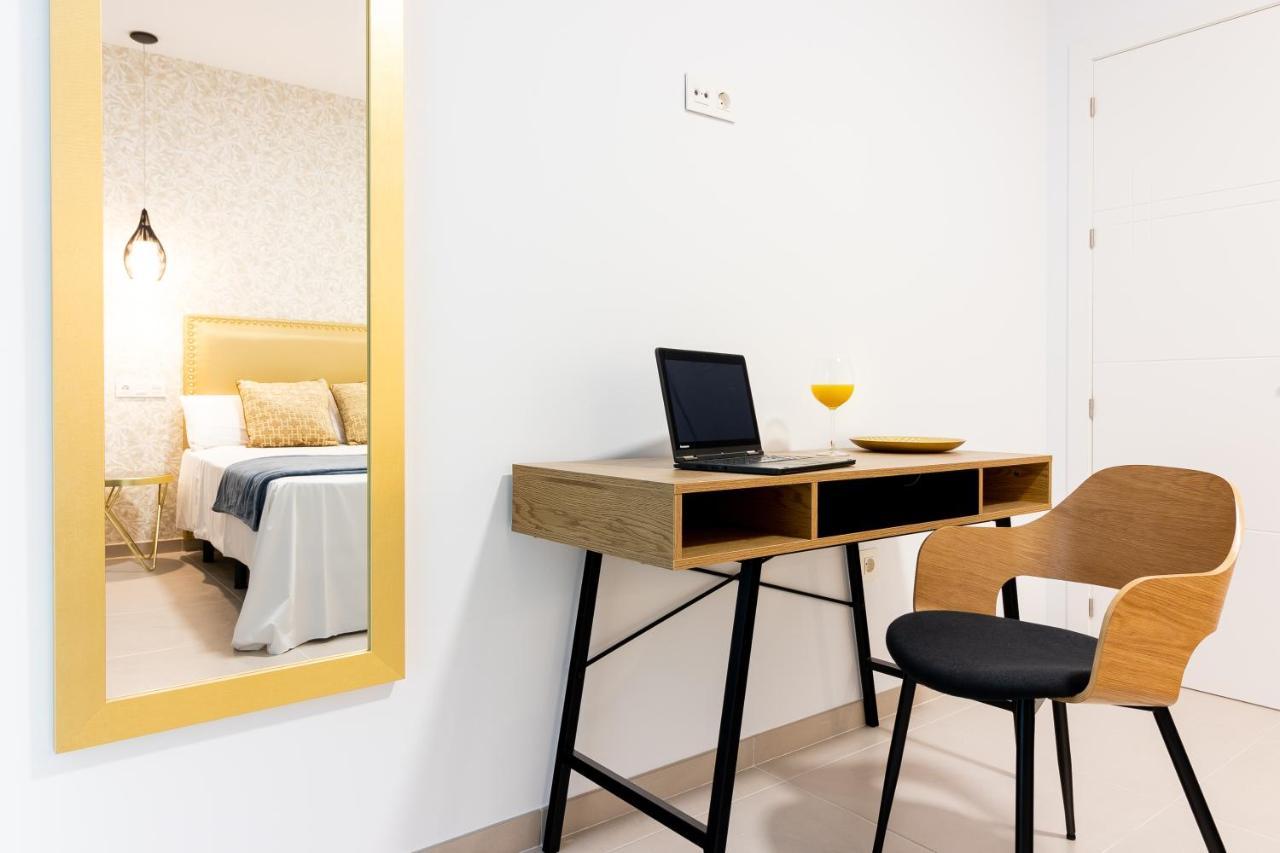 Malaga Center Flat Mariblanca 12 Sun & Terrace Boutique Apartment Exterior photo